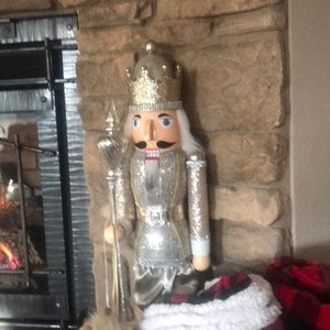 Meet your Posher, Gus